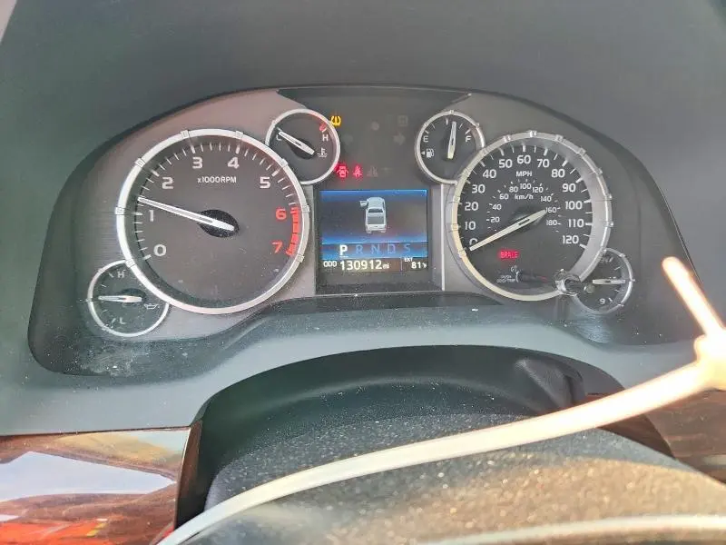 2017 TOYOTA TUNDRA CREWMAX LIMITED  