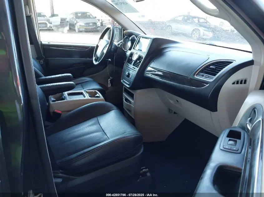 2014 CHRYSLER TOWN & COUNTRY TOURING