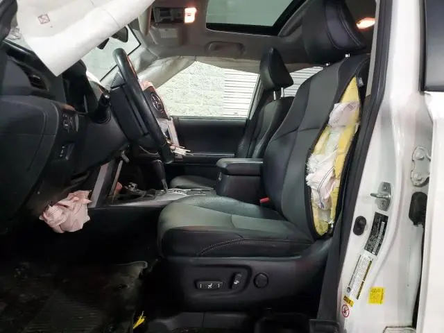 2018 TOYOTA 4RUNNER SR5/SR5 PREMIUM  