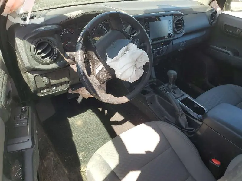 2022 TOYOTA TACOMA SR V6  