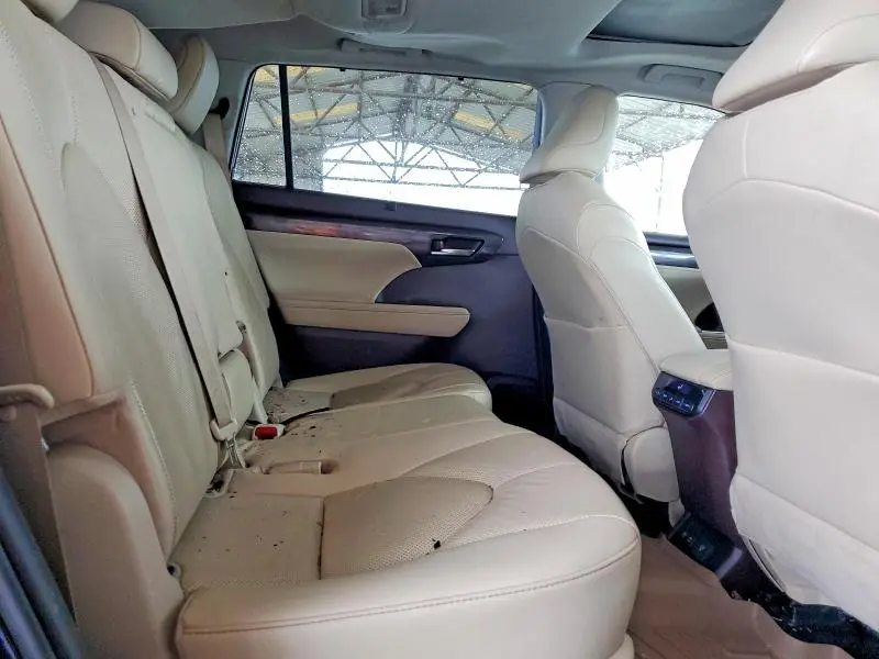 2020 TOYOTA HIGHLANDER LIMITED  