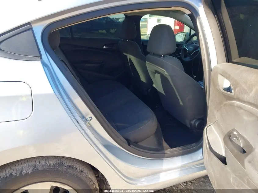 2018 CHEVROLET CRUZE LS AUTO