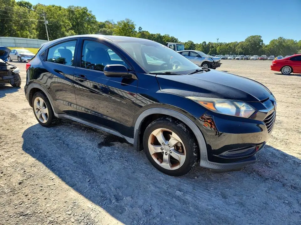 2016 HONDA HR-V LX  