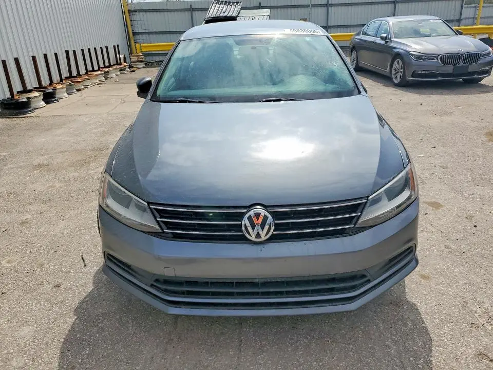 2015 VOLKSWAGEN JETTA SE  