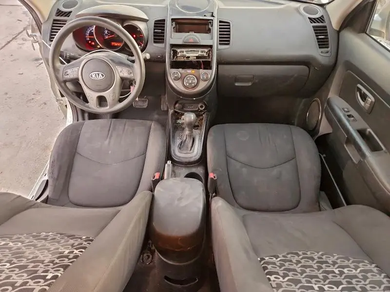 2011 KIA SOUL +  