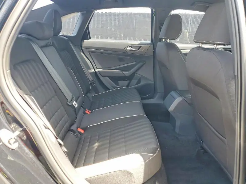 2023 VOLKSWAGEN JETTA SPORT  