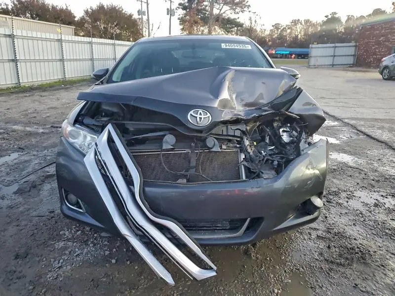 2015 TOYOTA VENZA LE  