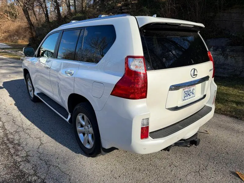 2011 LEXUS GX 460  