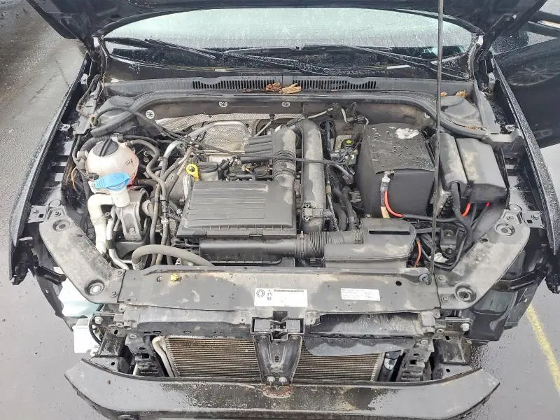 2017 VOLKSWAGEN JETTA SE  