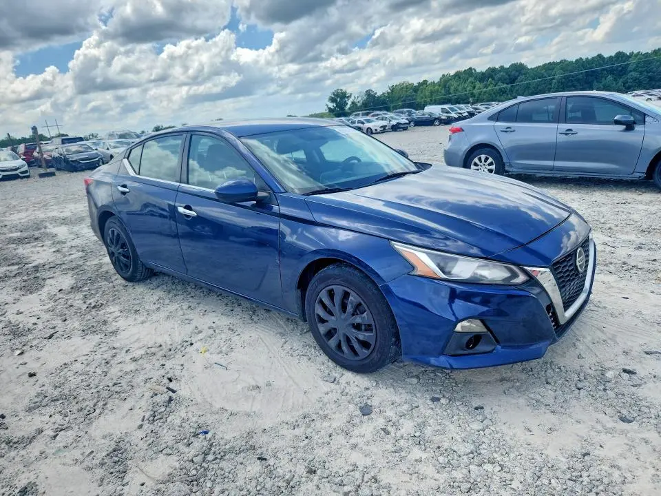 2020 NISSAN ALTIMA S  