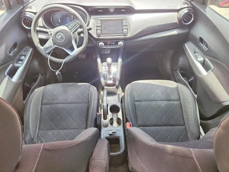 2019 NISSAN KICKS SV  