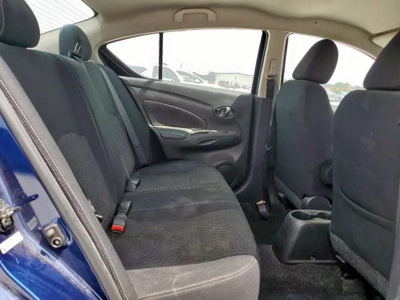 2019 NISSAN VERSA S