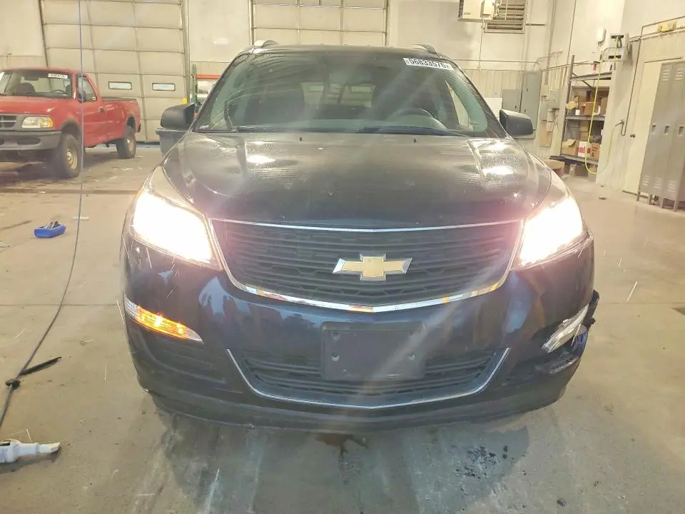 2015 CHEVROLET TRAVERSE LS  