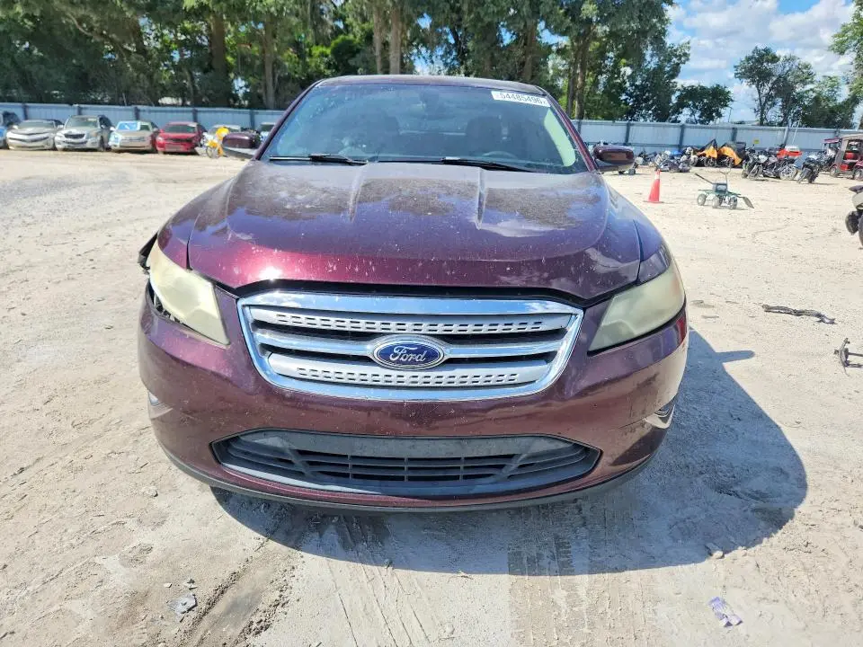 2011 FORD TAURUS SEL  