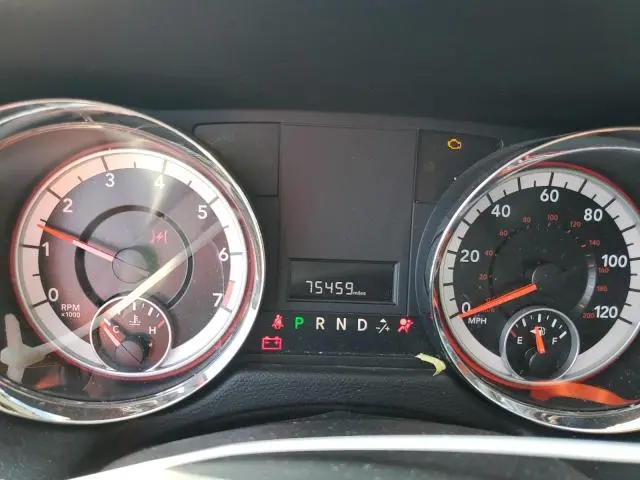 2013 DODGE GRAND CARAVAN SE  