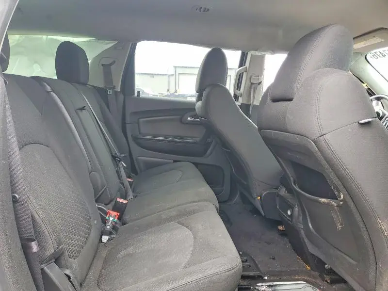 2012 CHEVROLET TRAVERSE LT  