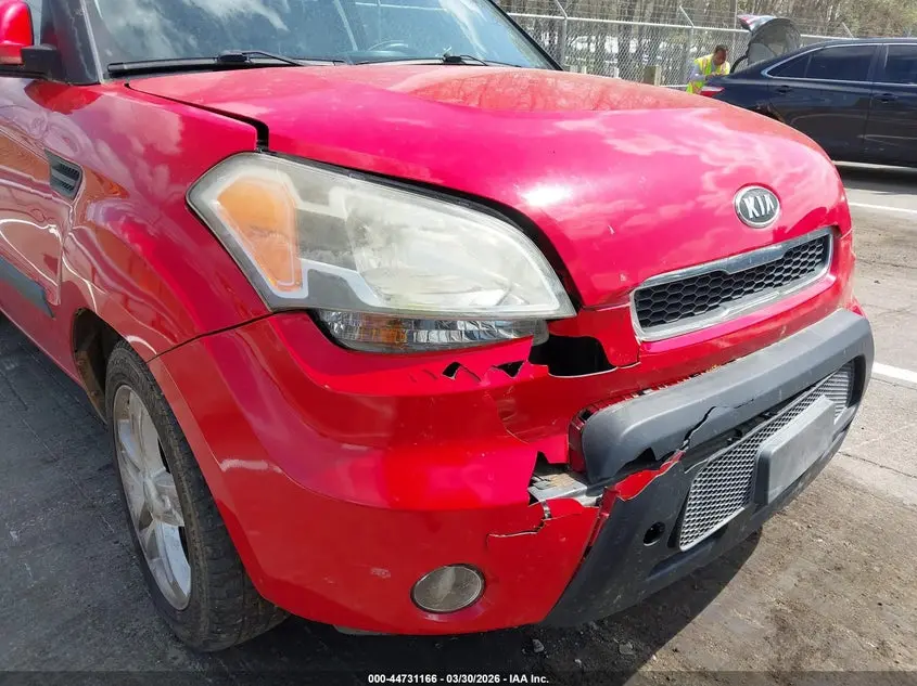 2010 KIA SOUL +