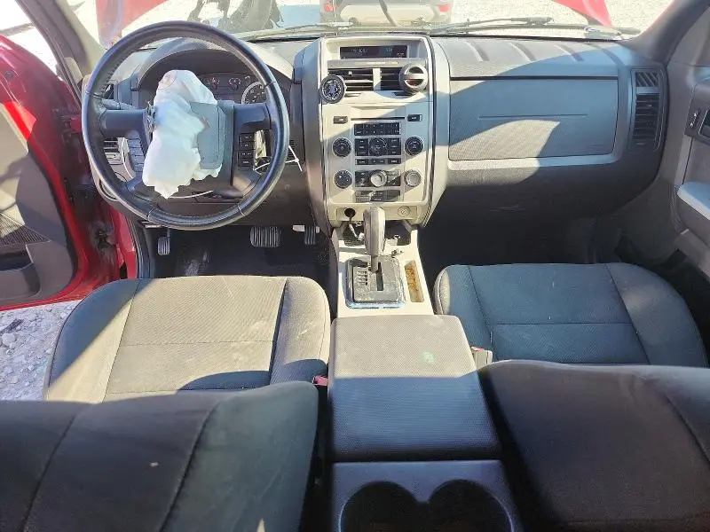 2010 FORD ESCAPE XLT  