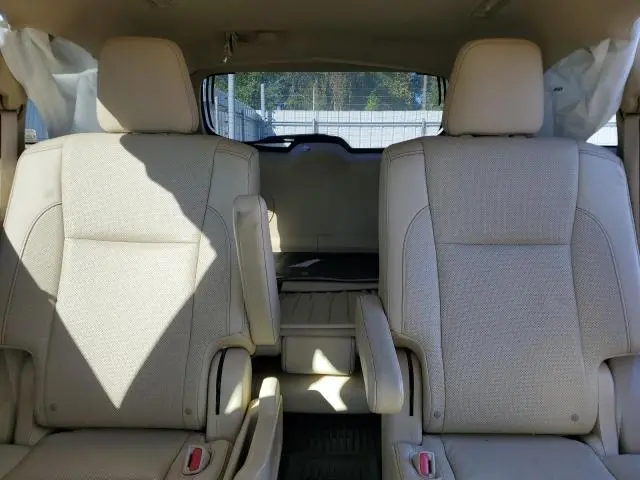 2015 TOYOTA HIGHLANDER LIMITED  