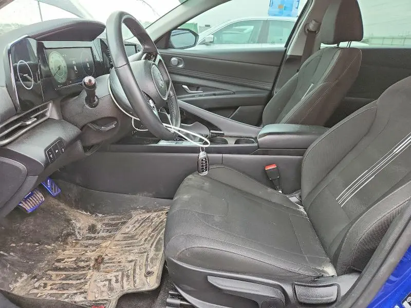 2022 HYUNDAI ELANTRA SEL  