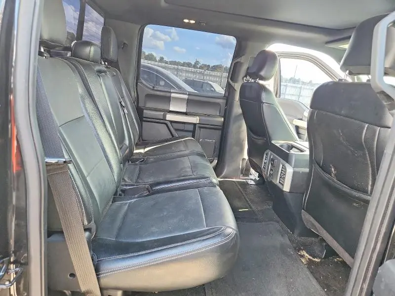 2015 FORD F150 SUPERCREW  
