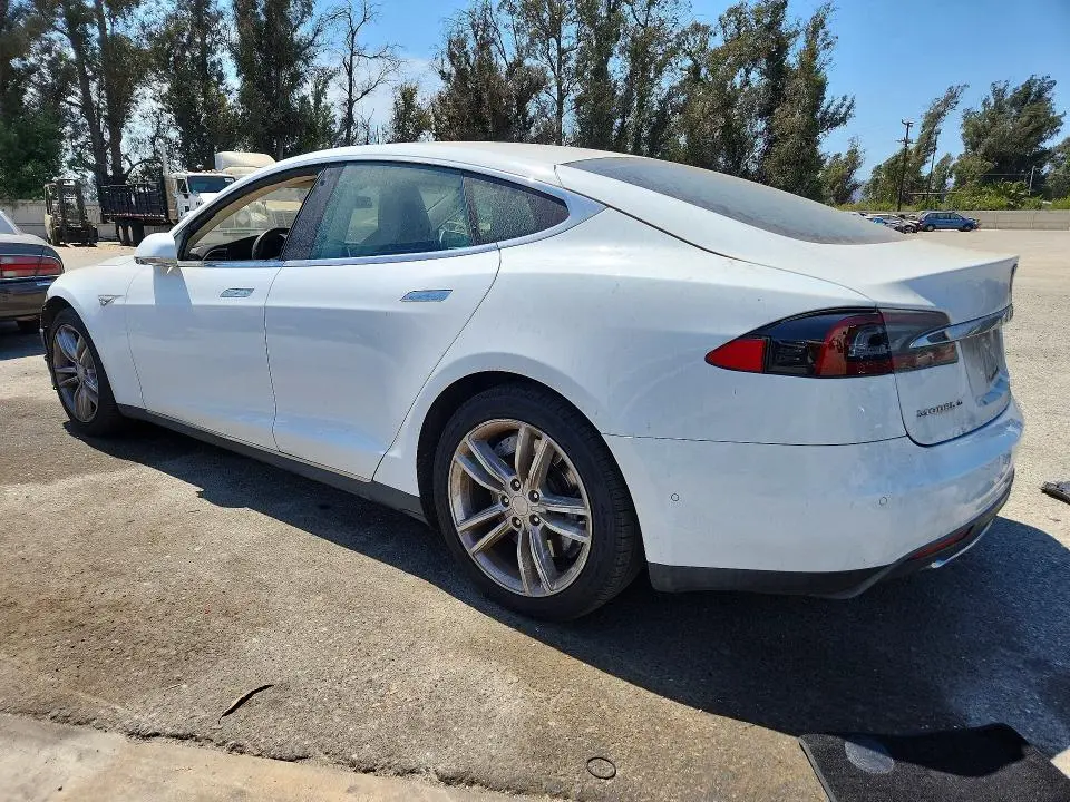 2015 TESLA MODEL S   