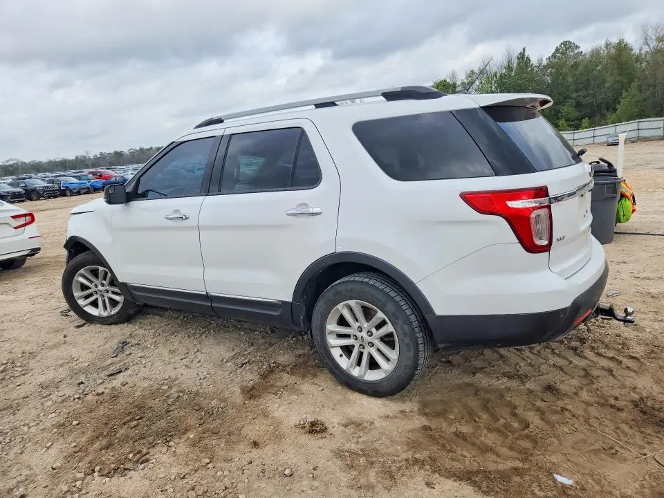 2013 FORD EXPLORER XLT  