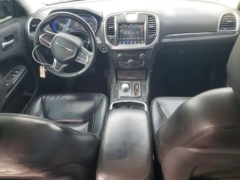 2018 CHRYSLER 300 TOURING  