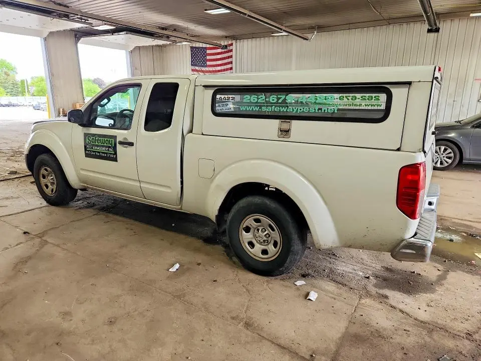 2015 NISSAN FRONTIER   