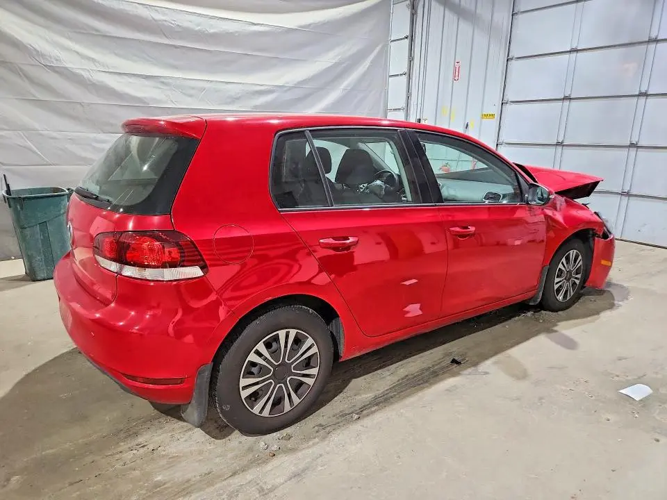 2014 VOLKSWAGEN GOLF   