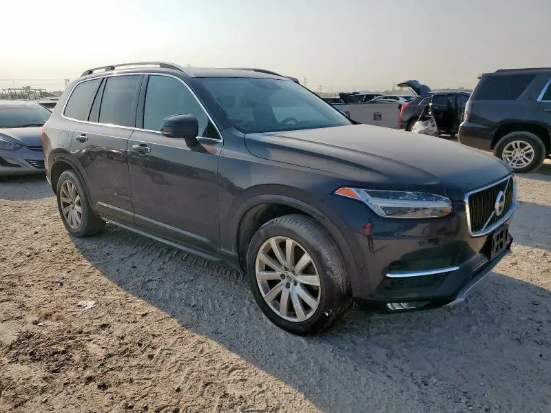 2017 VOLVO XC90 T6