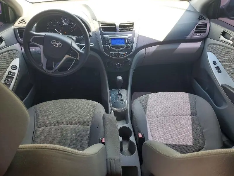 2013 HYUNDAI ACCENT GS  