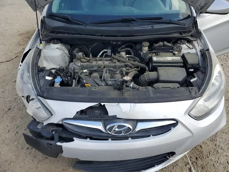 2014 HYUNDAI ACCENT GS  
