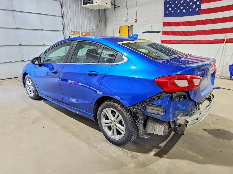 2016 CHEVROLET CRUZE LT  