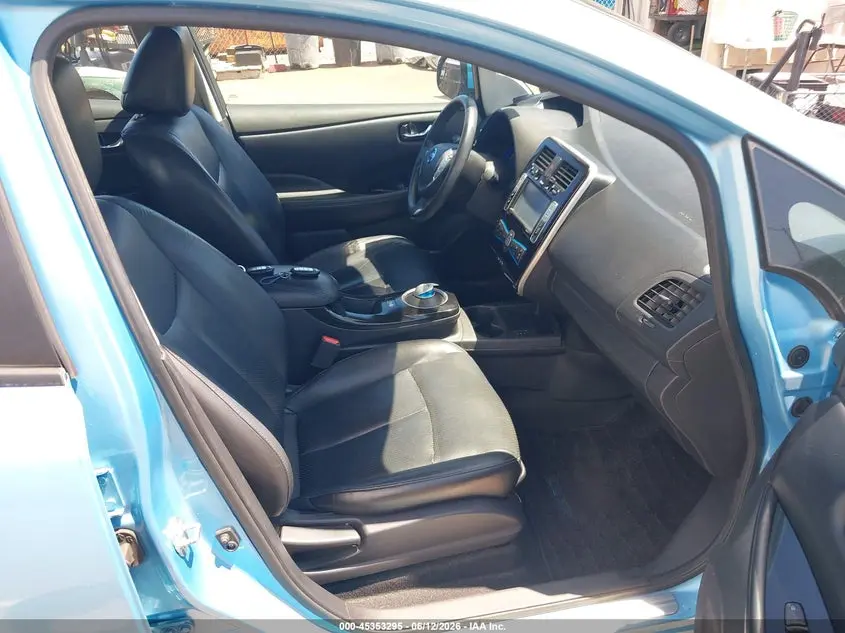 2015 NISSAN LEAF SL
