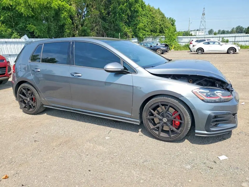 2018 VOLKSWAGEN GTI S/SE  