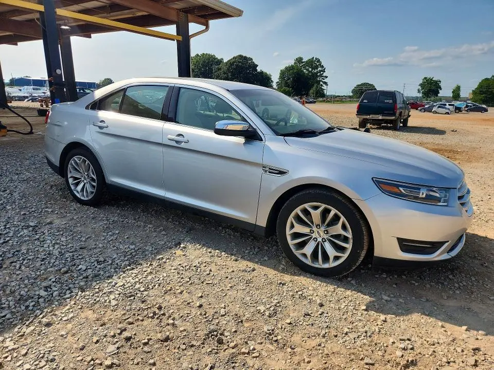 2017 FORD TAURUS LIMITED  