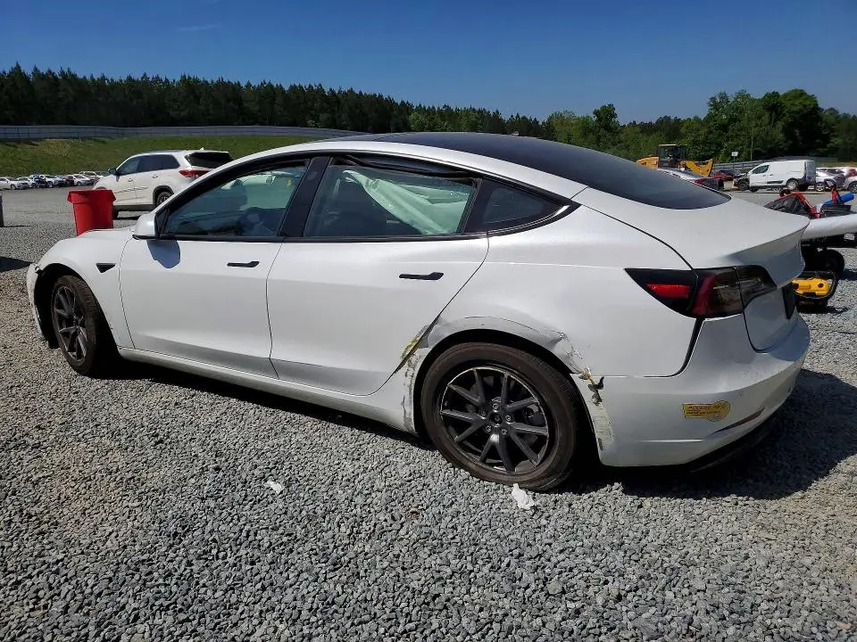 2021 TESLA MODEL 3   