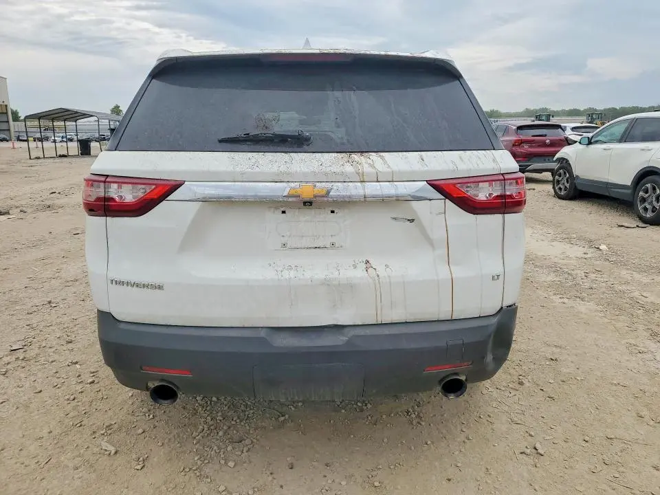 2021 CHEVROLET TRAVERSE LS  