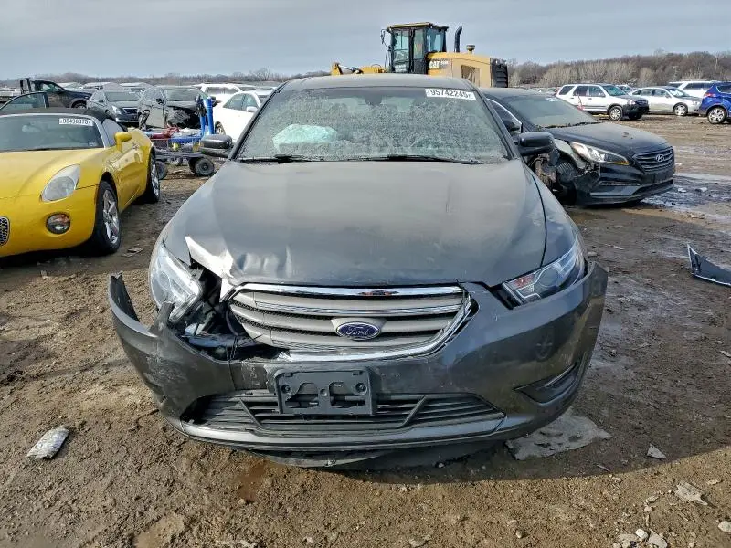 2018 FORD TAURUS SEL  