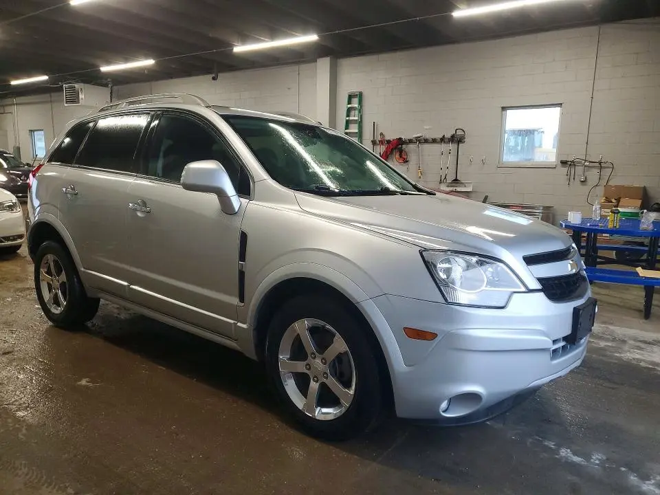 2014 CHEVROLET CAPTIVA LT  
