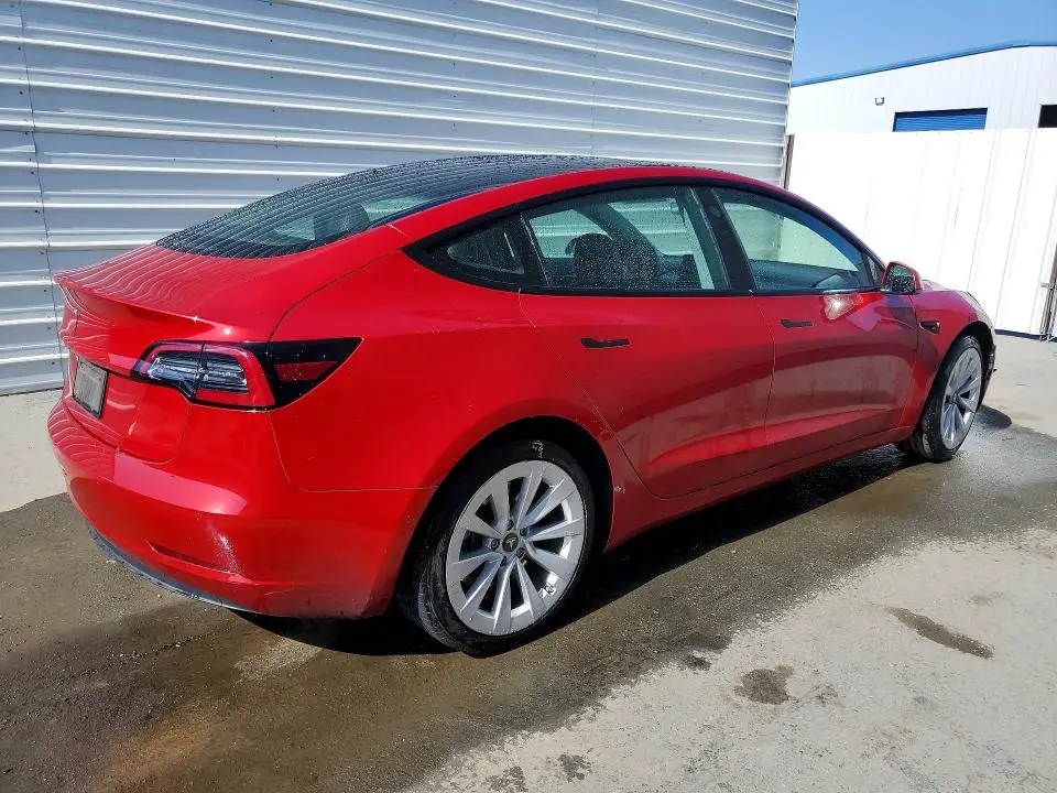 2022 TESLA MODEL 3   