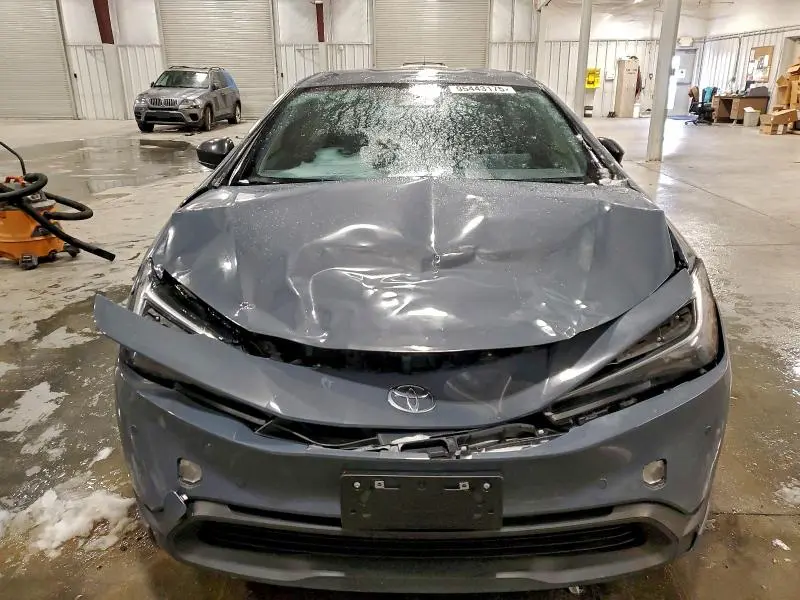 2023 TOYOTA PRIUS LE  