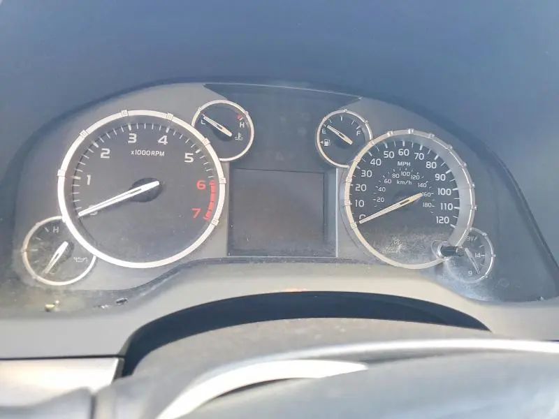 2014 TOYOTA TUNDRA CREWMAX SR5  
