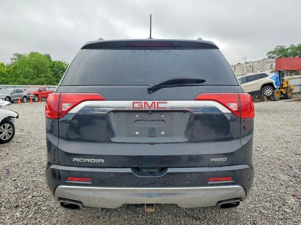 2018 GMC ACADIA DENALI  