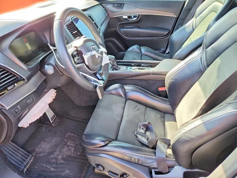 2019 VOLVO XC90 T6 R-DESIGN  