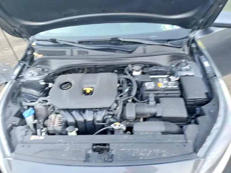 2023 KIA FORTE LX  