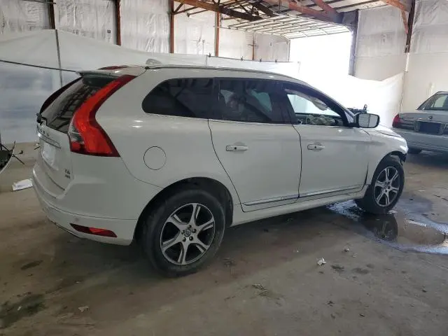 2015 VOLVO XC60 T6 PLATINUM