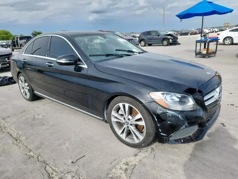 2017 MERCEDES-BENZ C 300