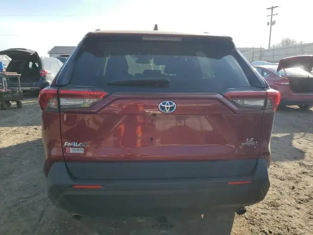 2020 TOYOTA RAV4 LE  